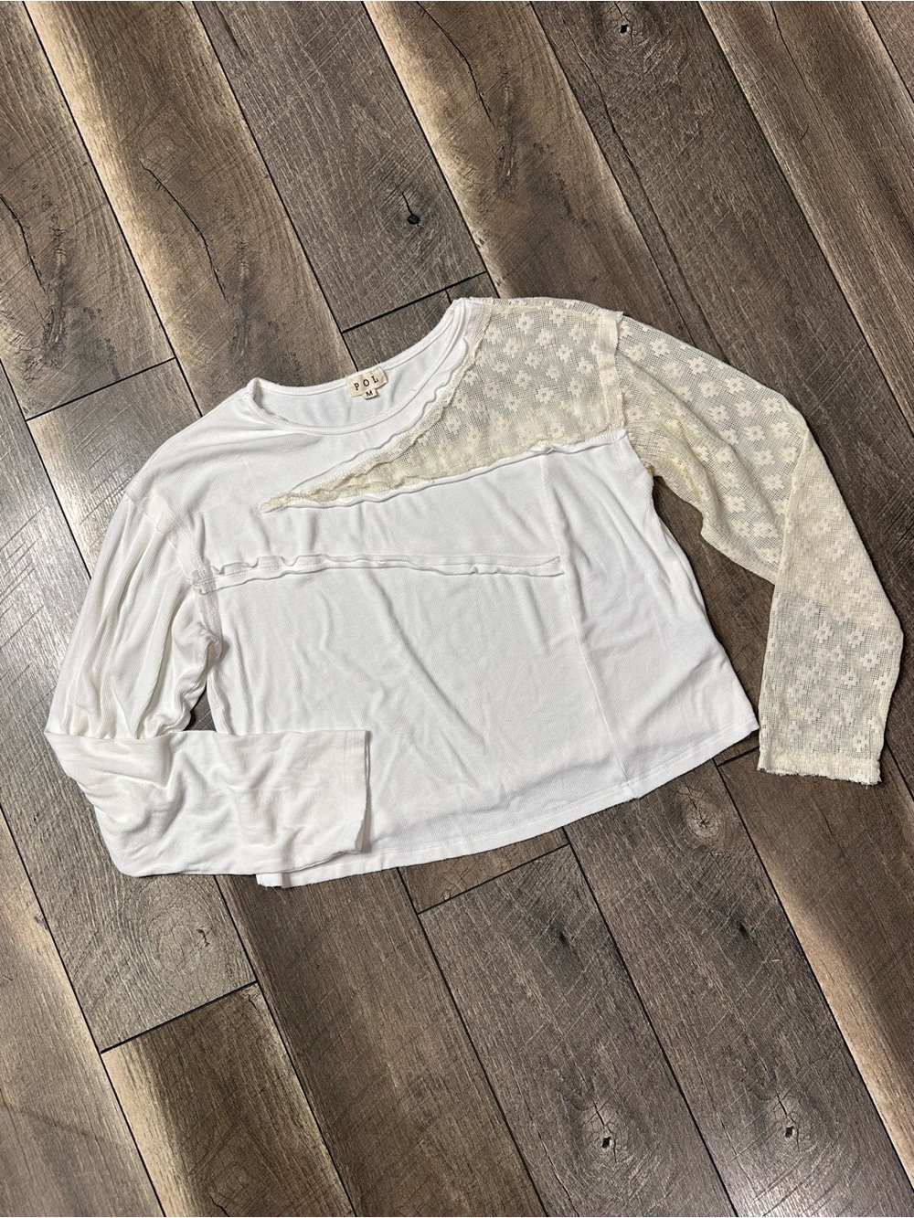 POL Lace/Ribbed Long Sleeve Crop Top